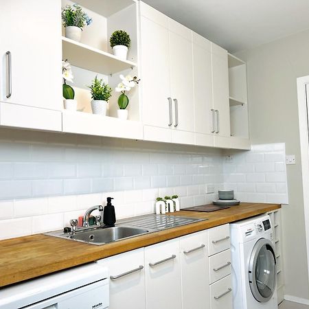 Lovely Spacious Apartment At Temple Bar Дублін Екстер'єр фото